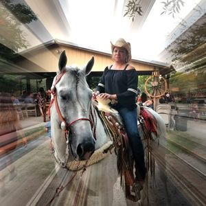 Meet your Posher, Rafaela